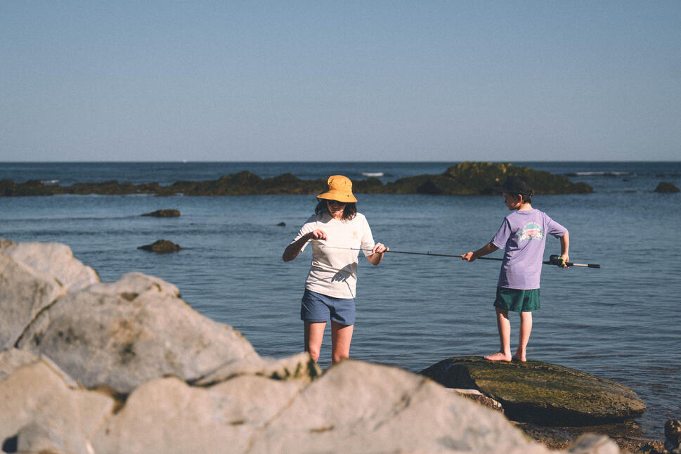 Quel matériel essentiel faut-il pour débuter la pêche au bord à La Réunion en toute sécurité et efficacité ?