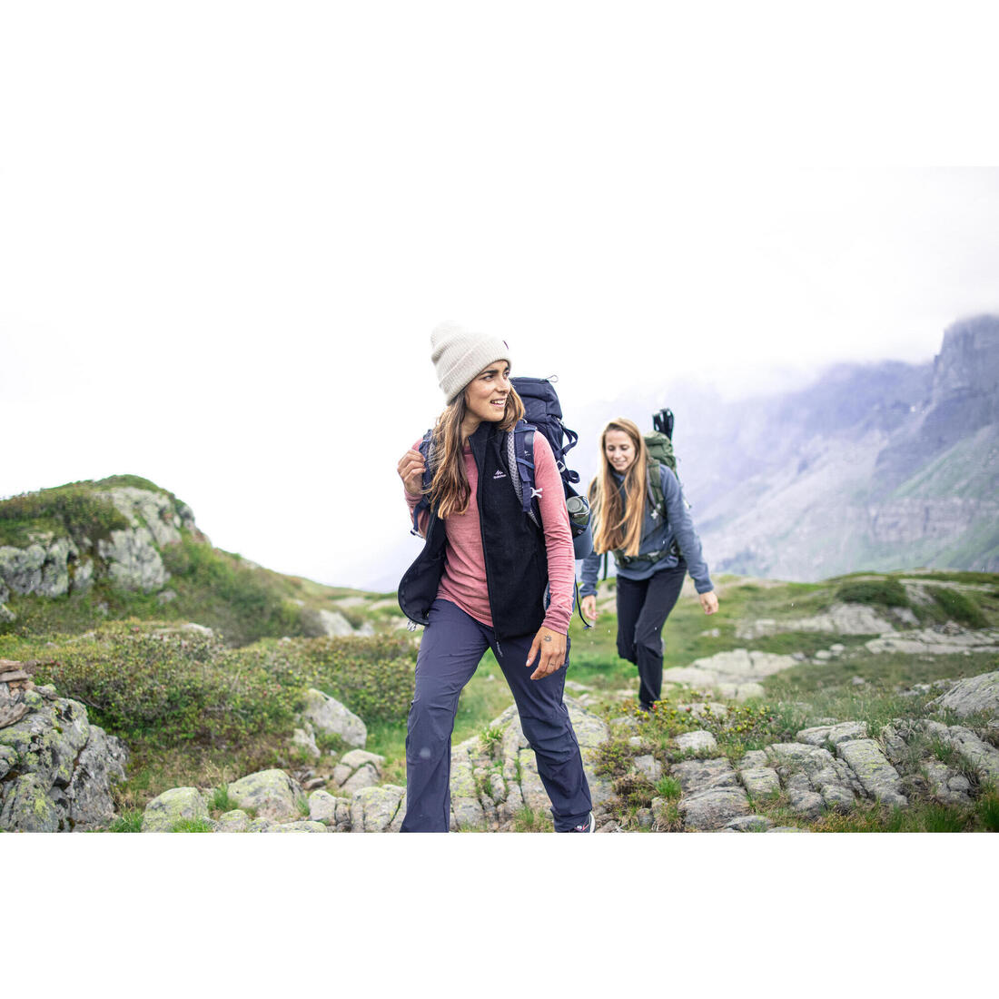 Gilet polaire de randonnée montagne femme, MH100 noir