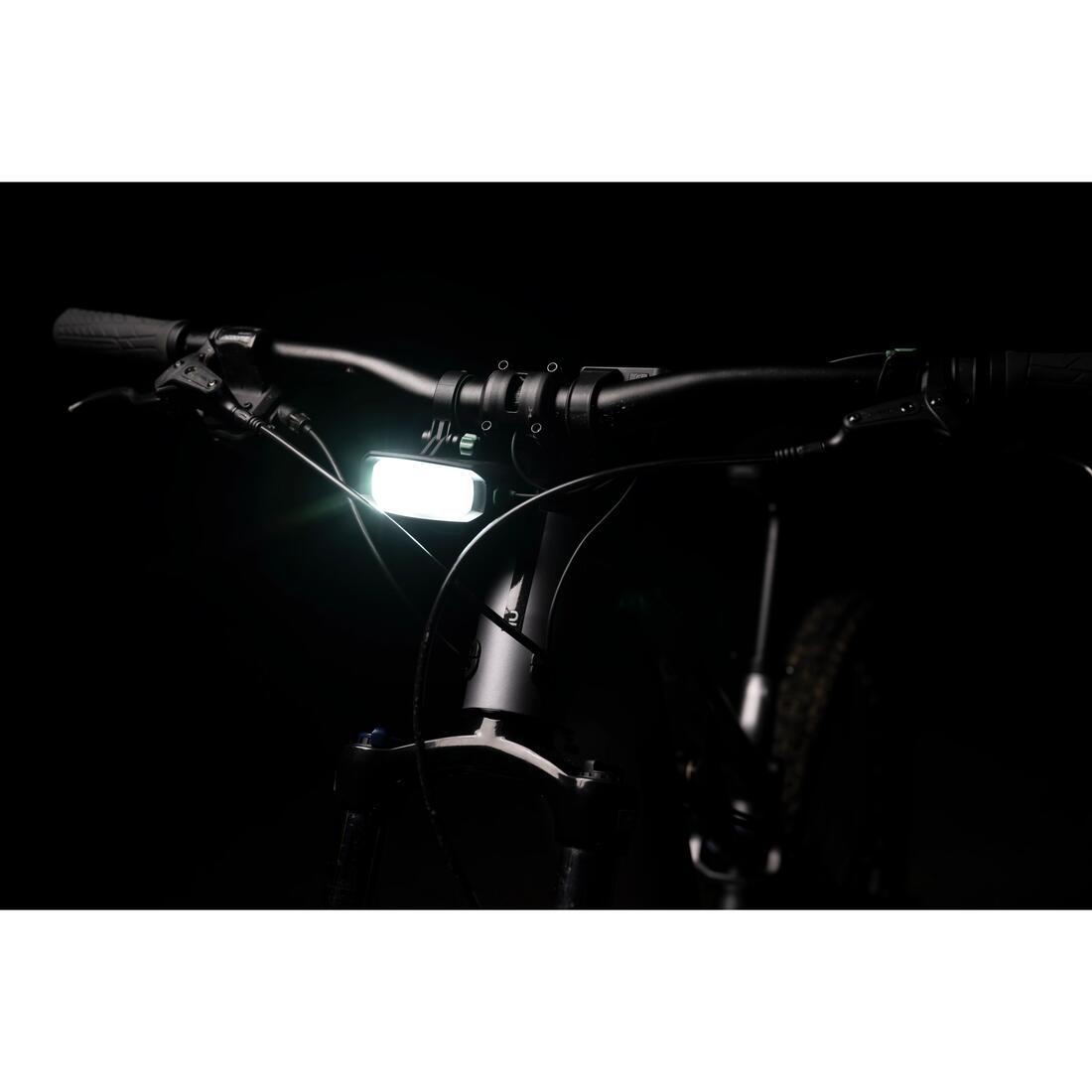 Eclairage vélo FL940 pour une pratique sur chemin non éclairé
