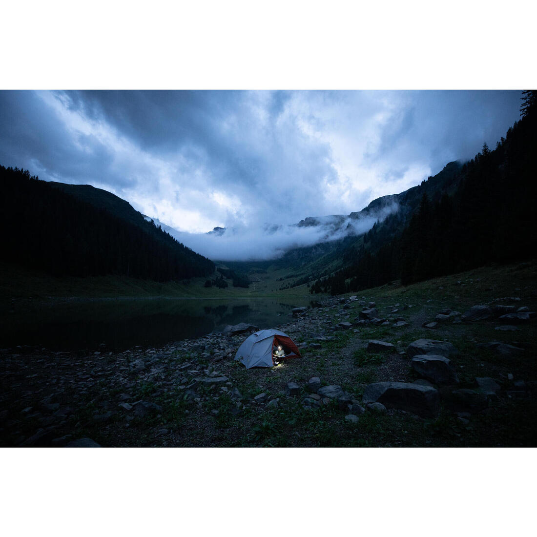 Tente dôme de trekking 2 places MT500
