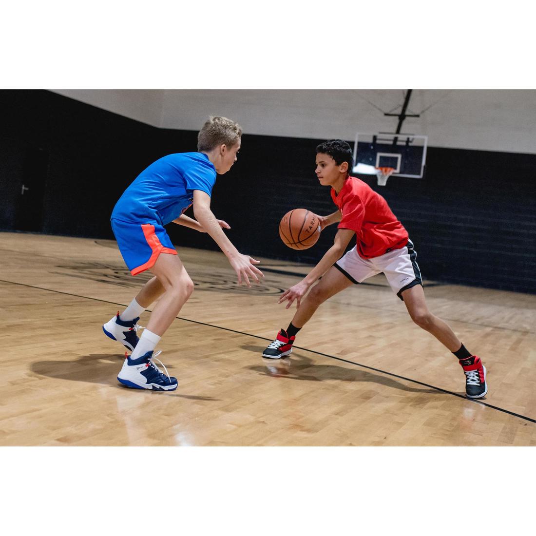 CHAUSSURES DE BASKETBALL ENFANT CONFIRME - SS500H