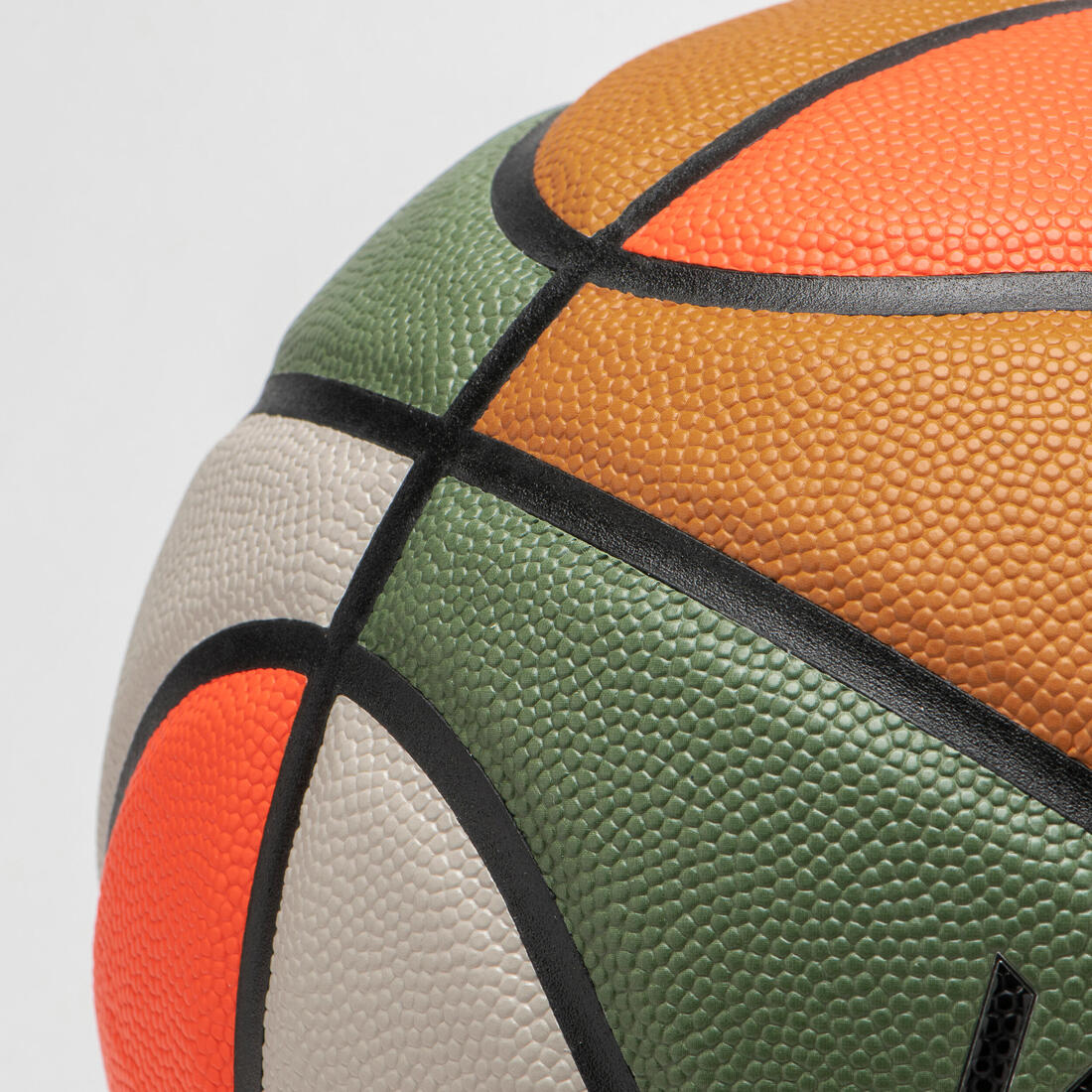 Ballon de basketball taille 7 - bt500 fiba