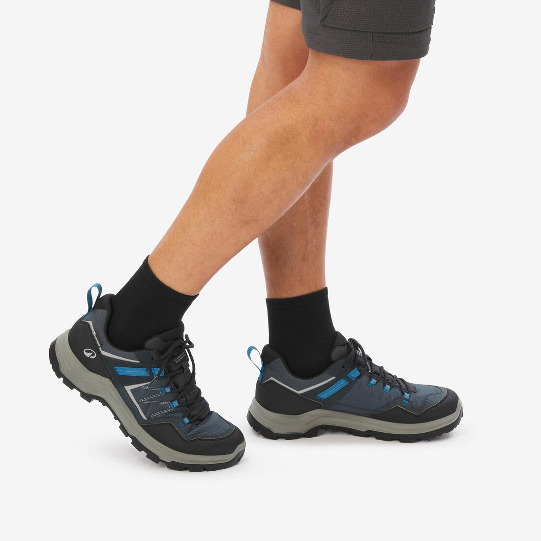 Chaussures de randonnée basses imperméables homme, MH100