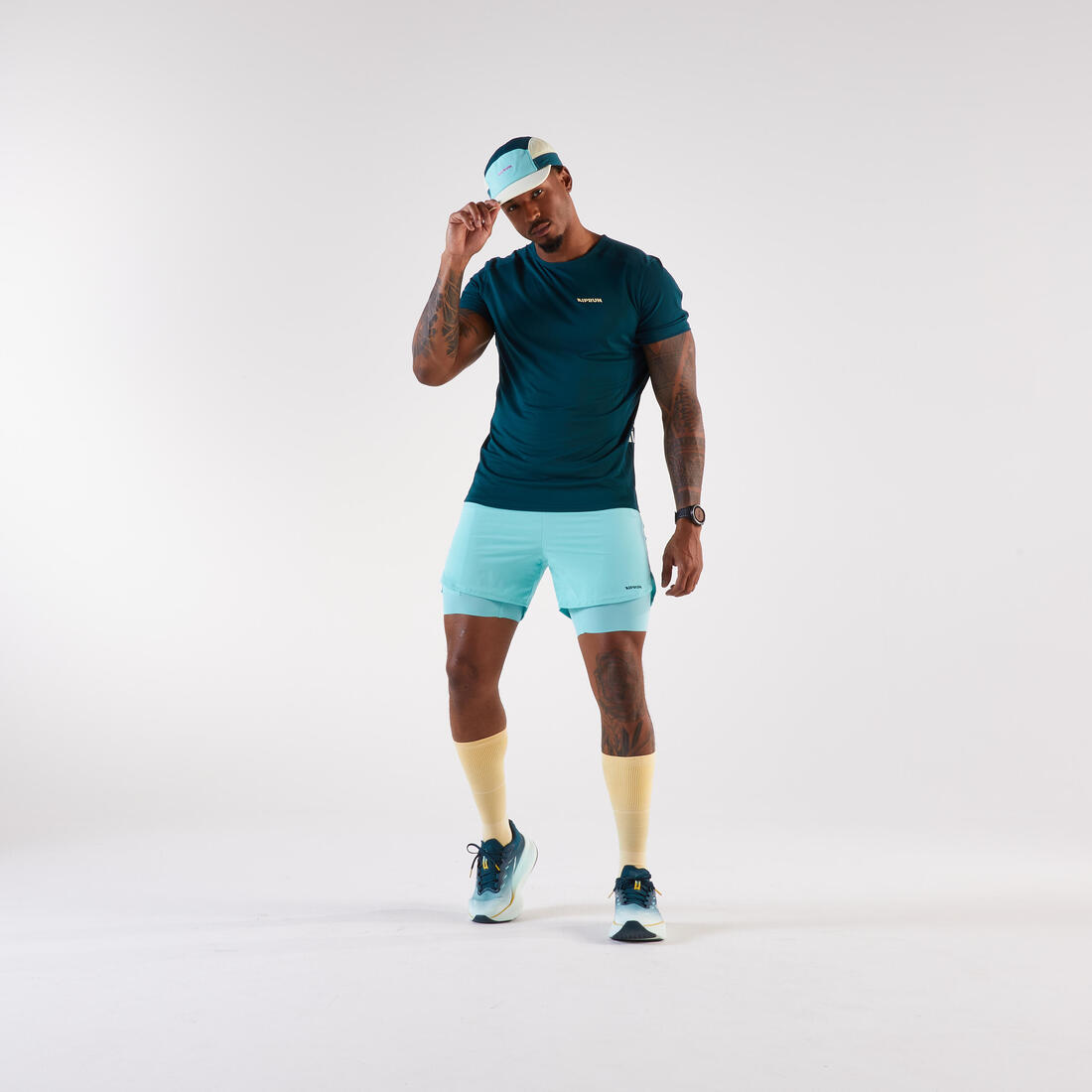 T-shirt de running respirant homme - kiprun run 900 light bleu et