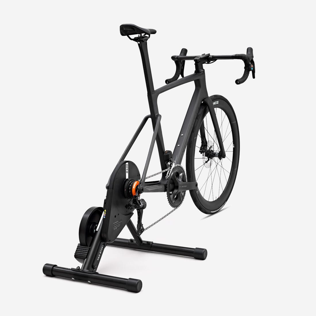 Home Trainer D100 avec "Zwift Cog and Click"