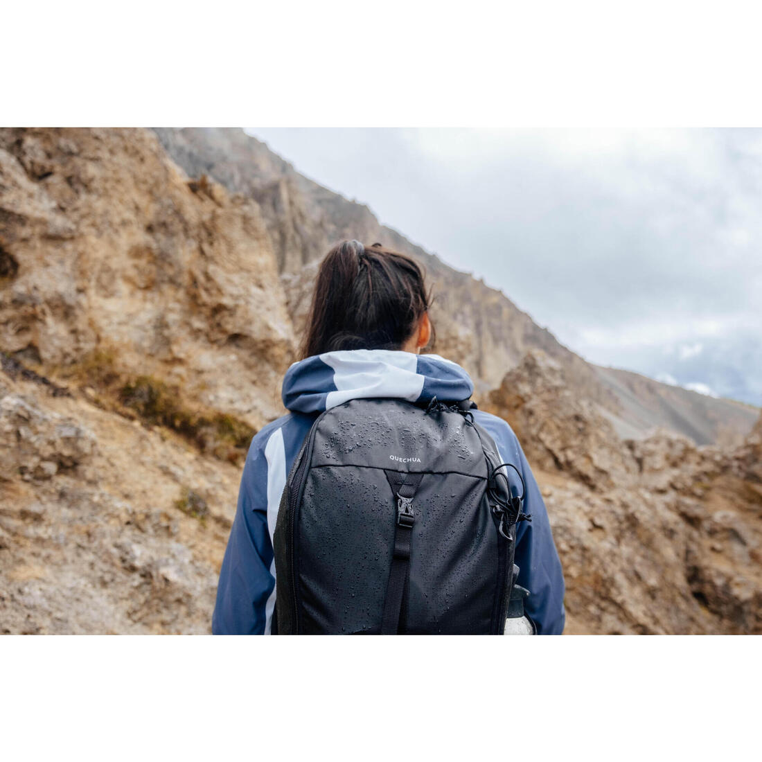 Sac à dos de randonnée montagne 20L, MH100 noir