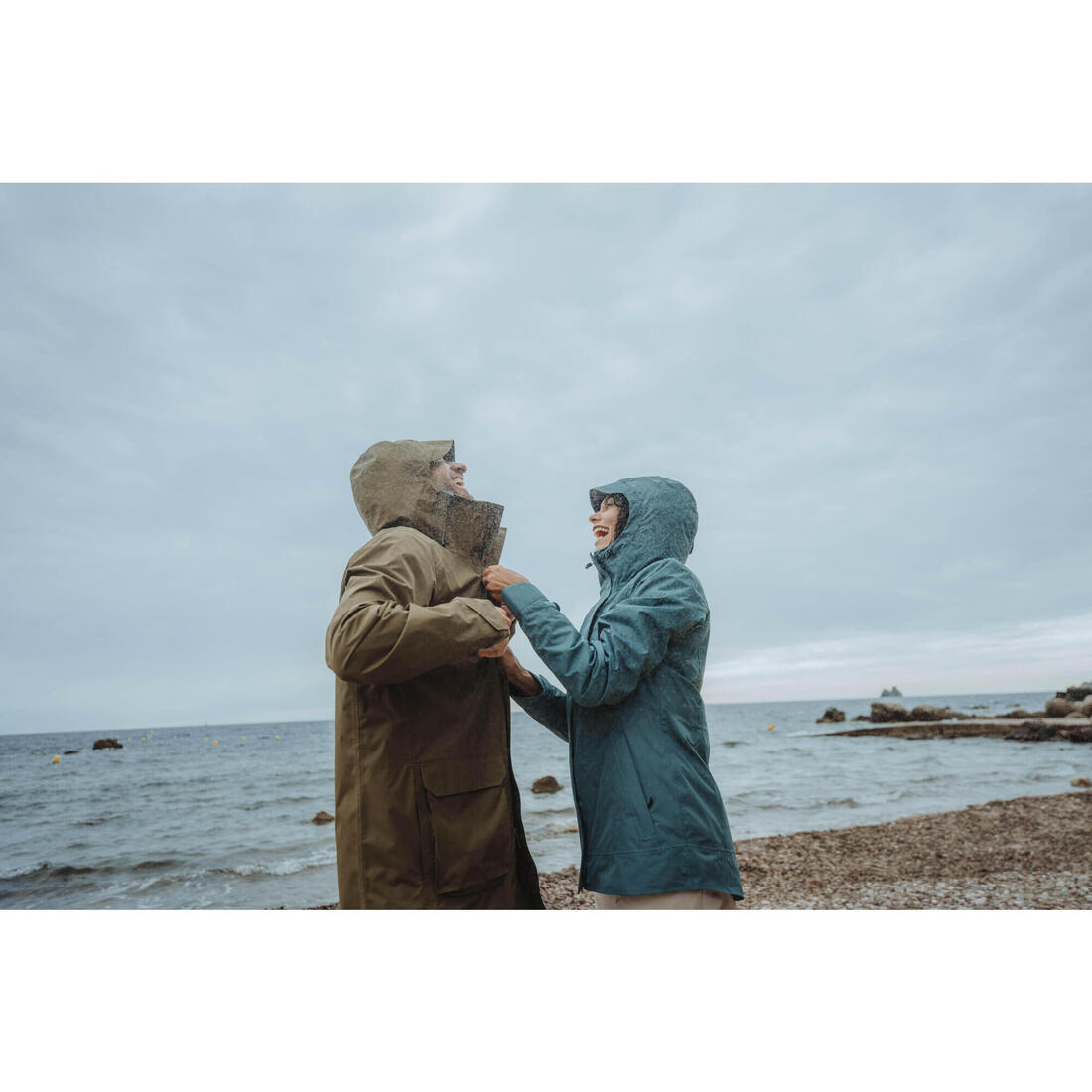 Veste de randonnée imperméable homme, NH500 Longue