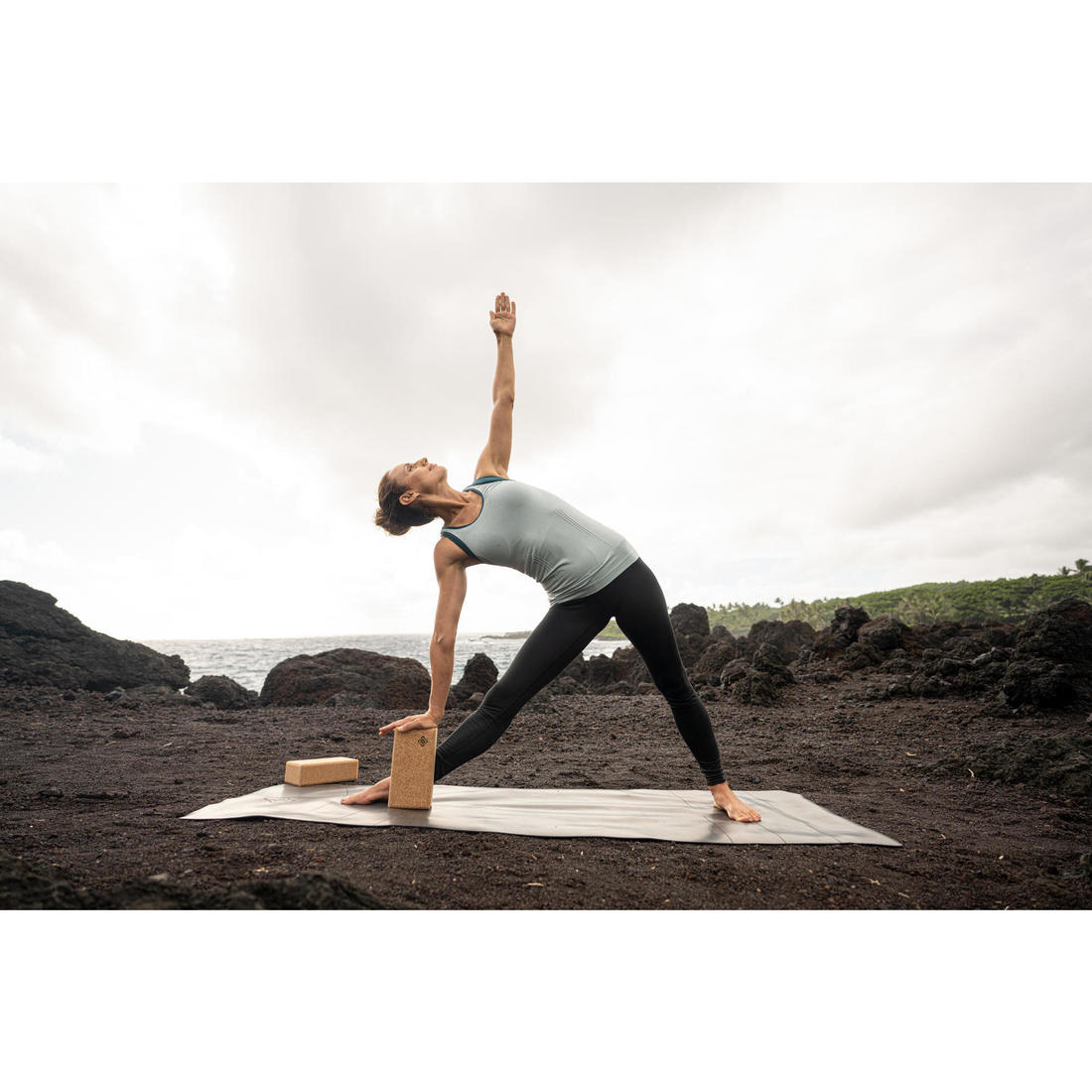 DEBARDEUR YOGA DYNAMIQUE FEMME SANS COUTURES BLANC