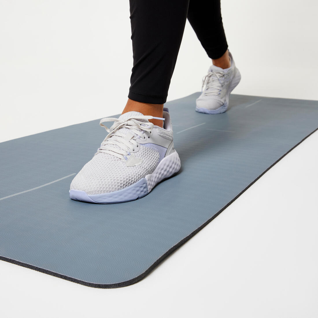 Tapis de fitness résistant et adhérent épaisseur 8 mm