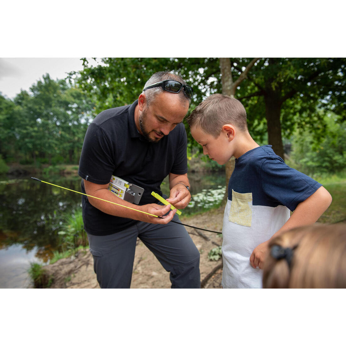 Panoplie canne + ligne montée firstfish 300 pour la pêche au coup.