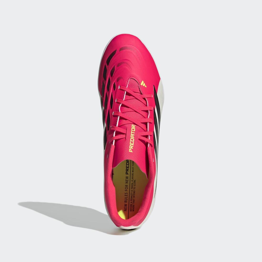 Chaussure Predator Club Turf Adulte