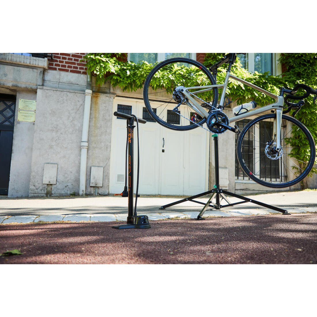 Pompe à pied vélo AIR-X-Plorer DIGI 10.0