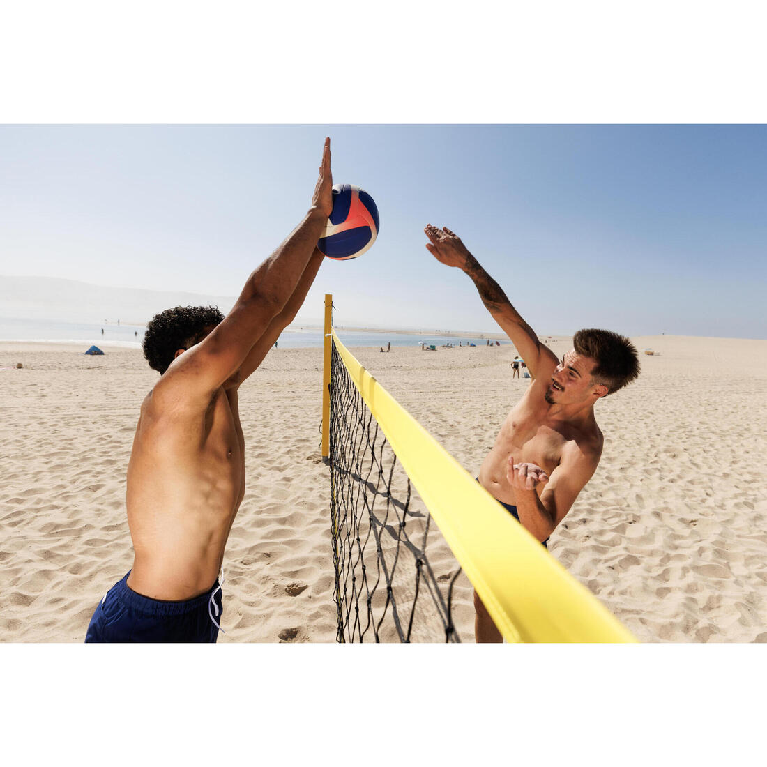 Ballon réglementaire d'entrainement de beach-volley, BV900