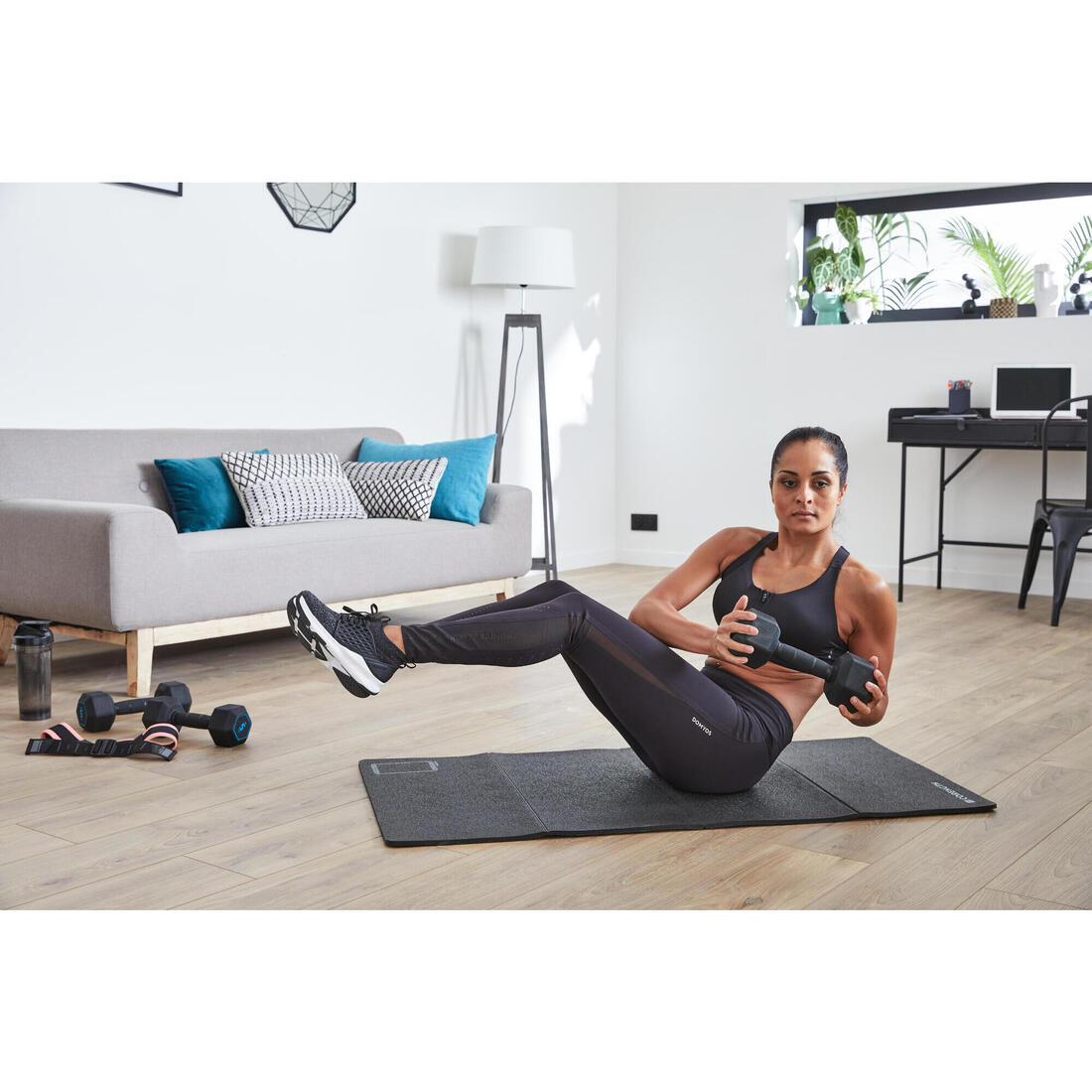 Haltère de cross training et musculation 7,5 kg - dumbbell hexagonale noire