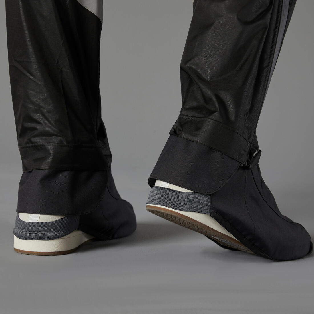 Surpantalon pluie velo ville avec couvre-chaussures integrees 540 homme noir