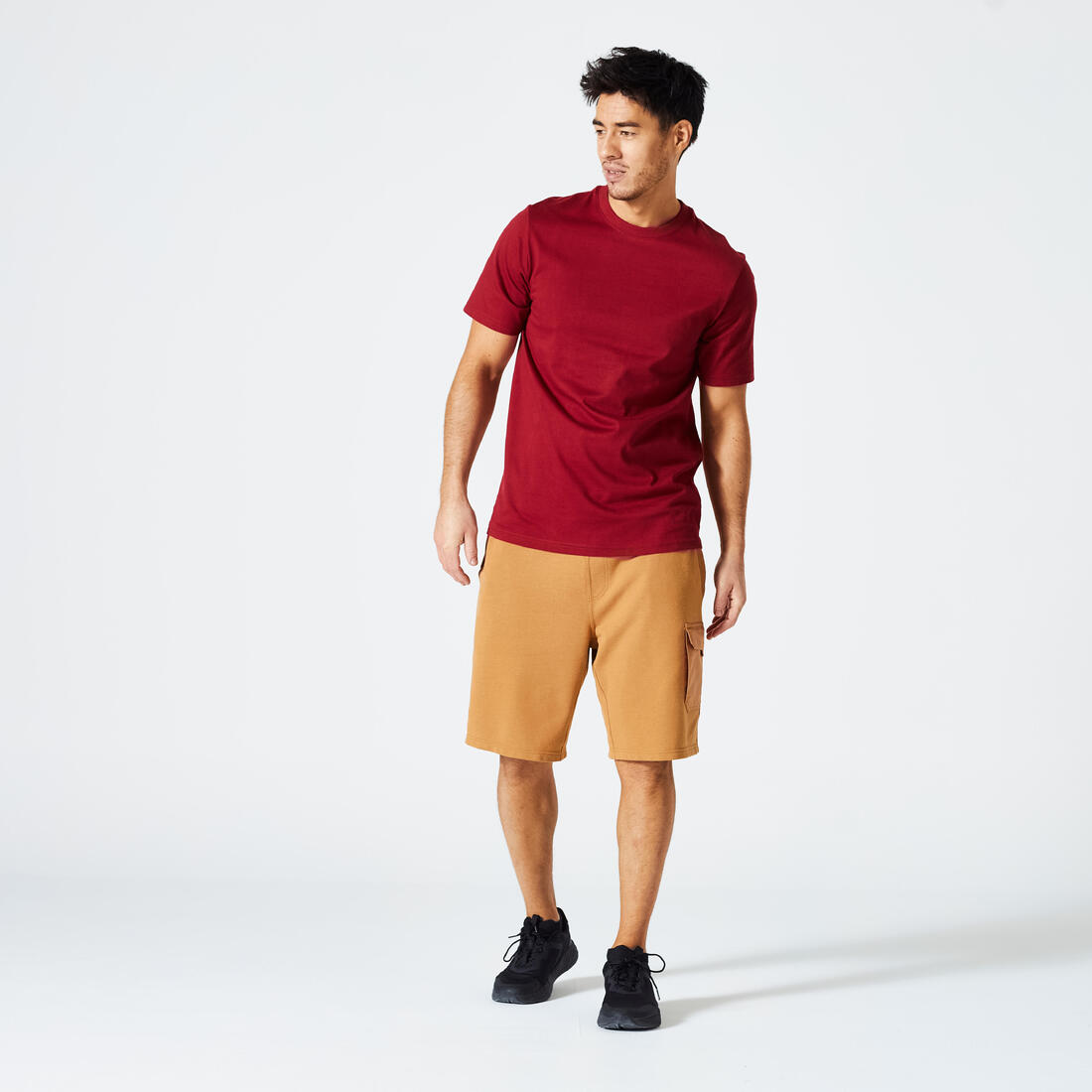 T-shirt fitness homme col rond manches courtes