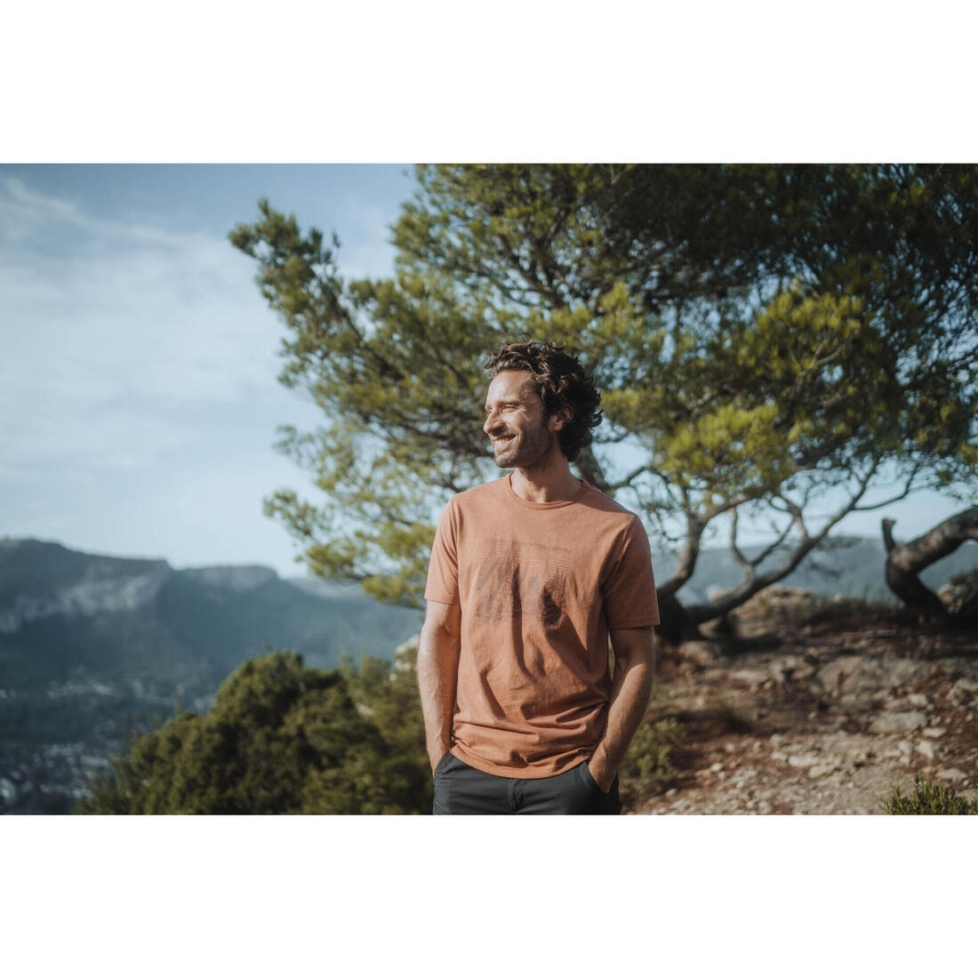 T-shirt de randonnée manches courtes homme, NH100