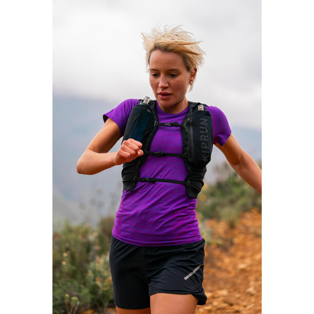 T-shirt running & trail sans couture femme - kiprun run 500 confort slim