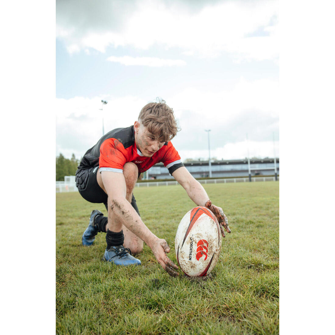 Ballon de rugby de match taille 4, Decathlon | Canterbury rouge