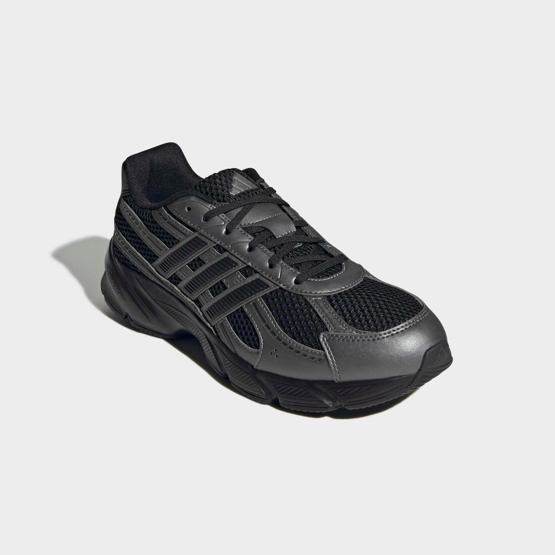 Baskets Adidas Technochaos homme, noir