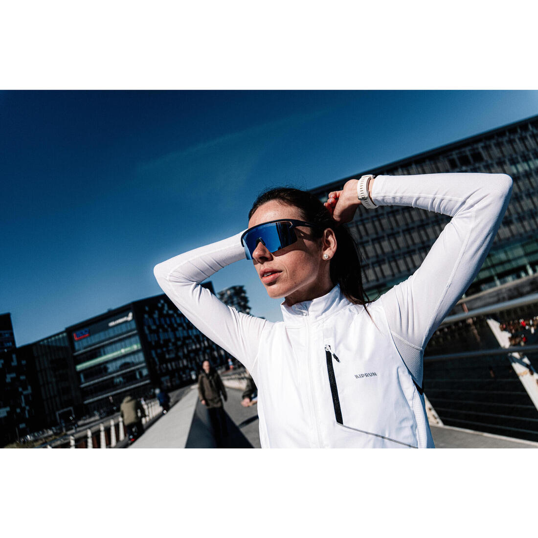 Veste running sans manche coupe vent Femme, KIPRUN Run wind 500