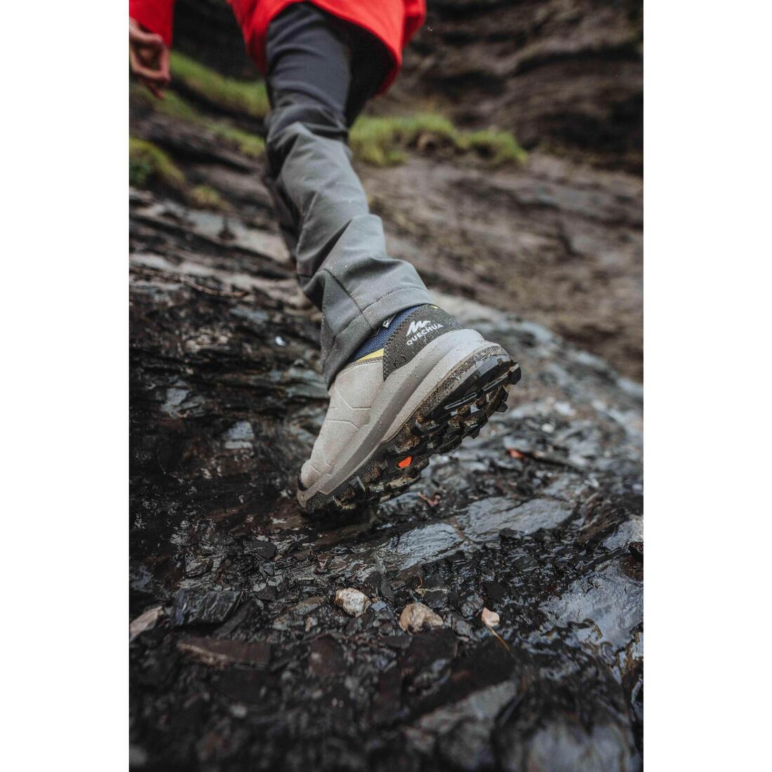 Chaussures de randonnée hautes imperméables 28 au 39 enfant, MH900