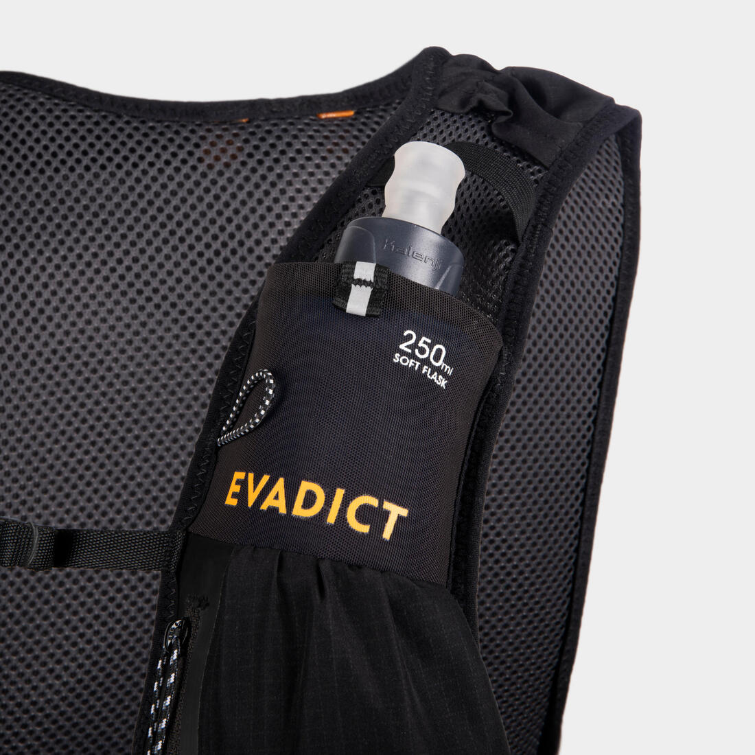 SAC TRAIL RUNNING 5L TURQUOISE - VENDU AVEC POCHE À EAU 1L