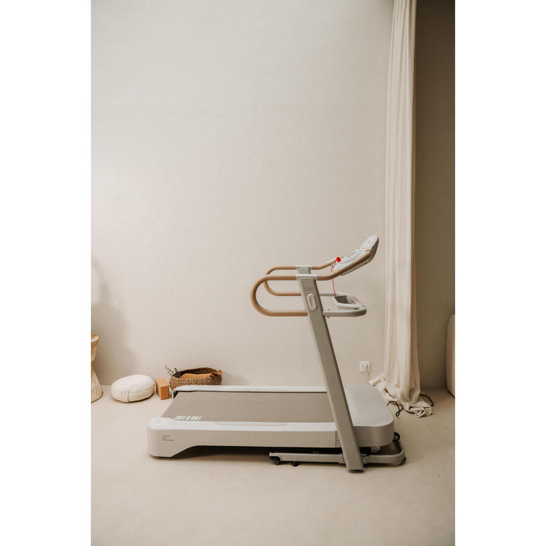 Tapis de marche W900B, 10 km/h, 50x120 cm, connecté et confortable