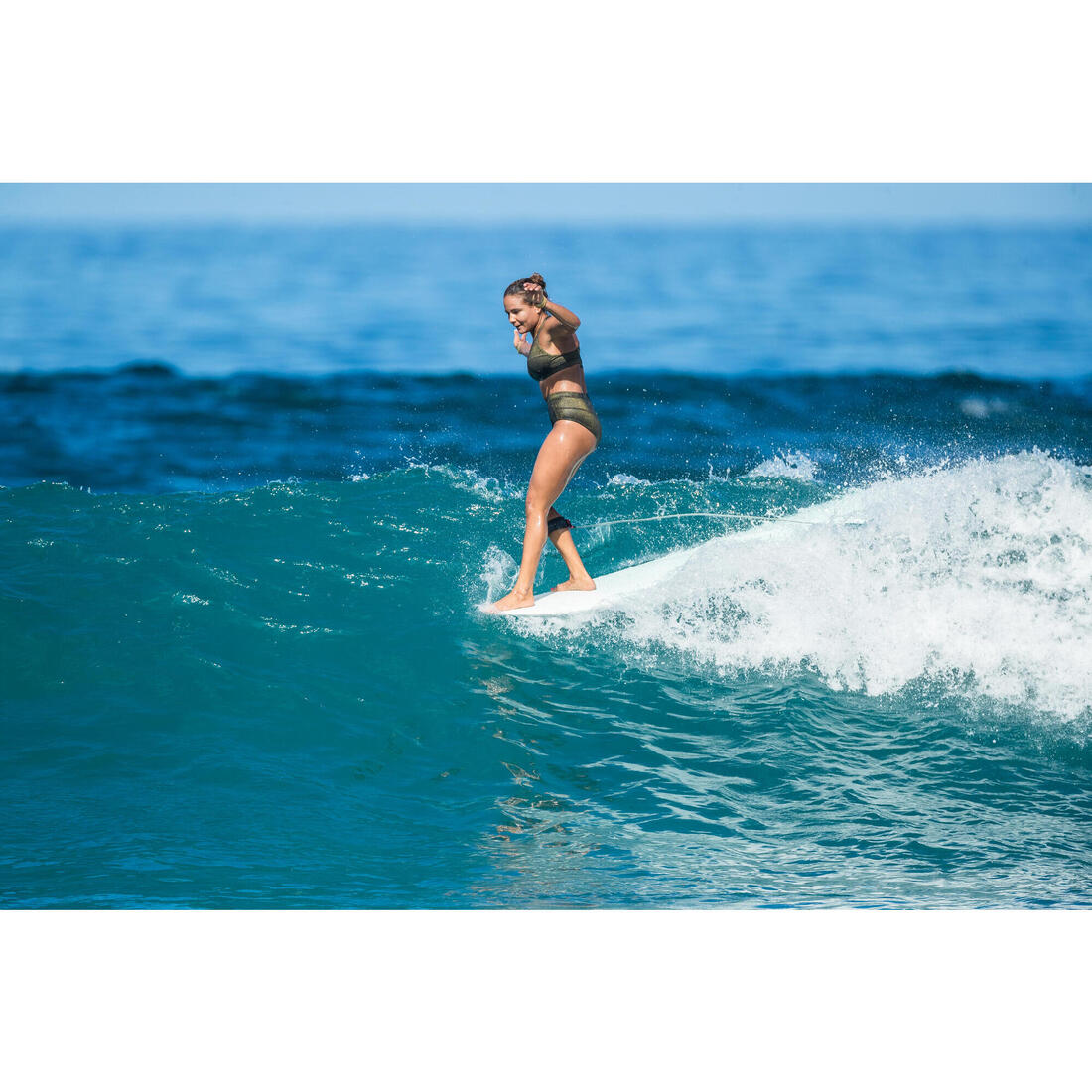 Haut de maillot de bain femme brassière de surf ANA PAILLETEE NOIR ET OR