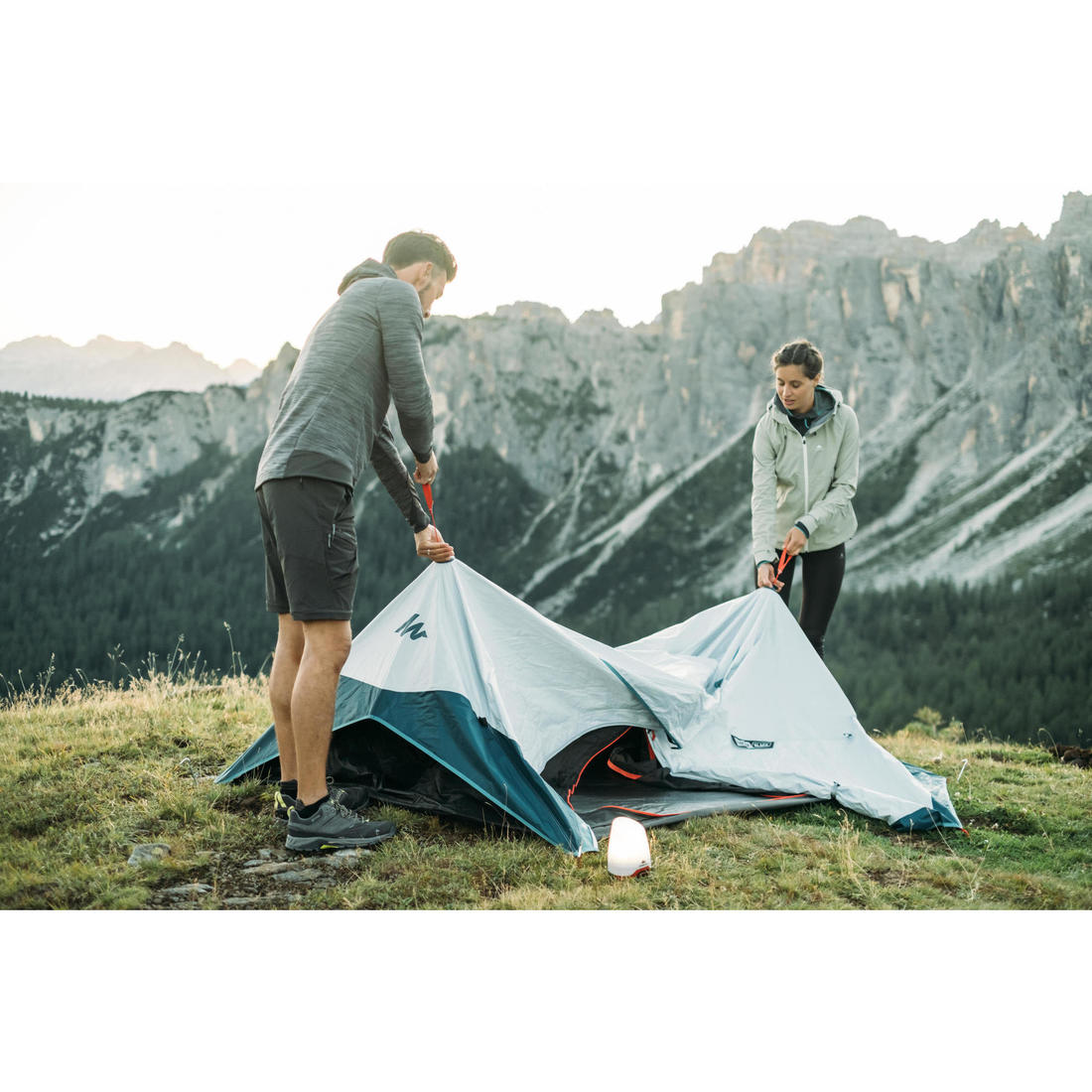 Tente de camping instantanée 2 places, 2 Seconds easy Fresh & Black