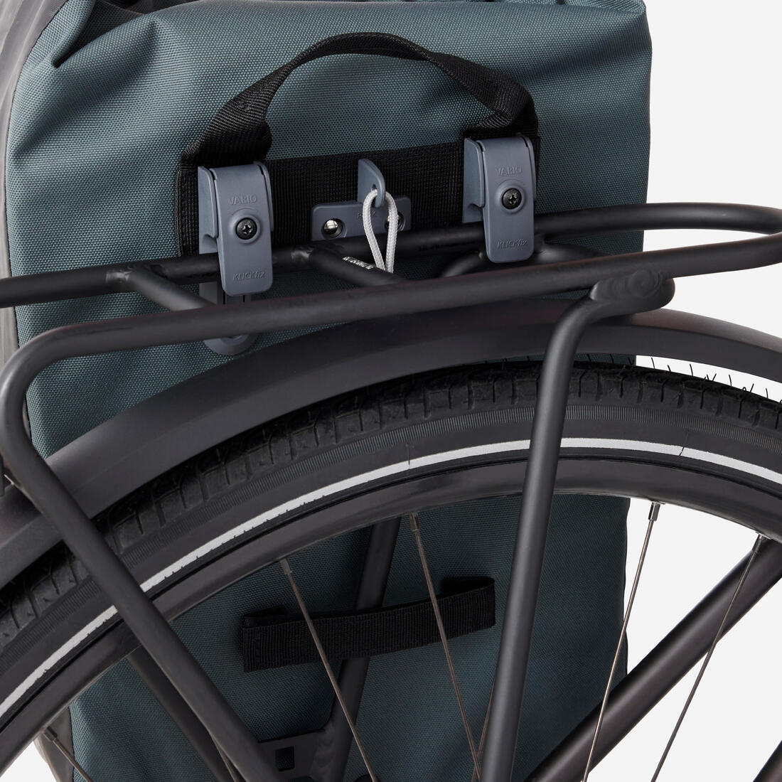 SACOCHE VELO SUR PORTE-BAGAGES 500 20L IMPERMEABLE