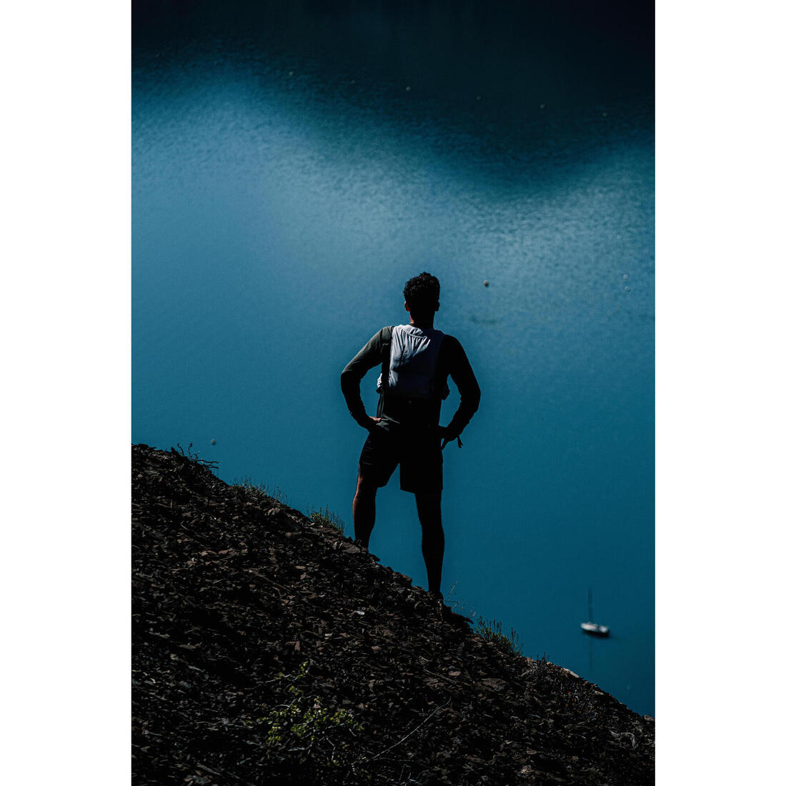 Sac trail running mixte + poche à eau 1L incluse- KIPRUN 500 8L GRIS