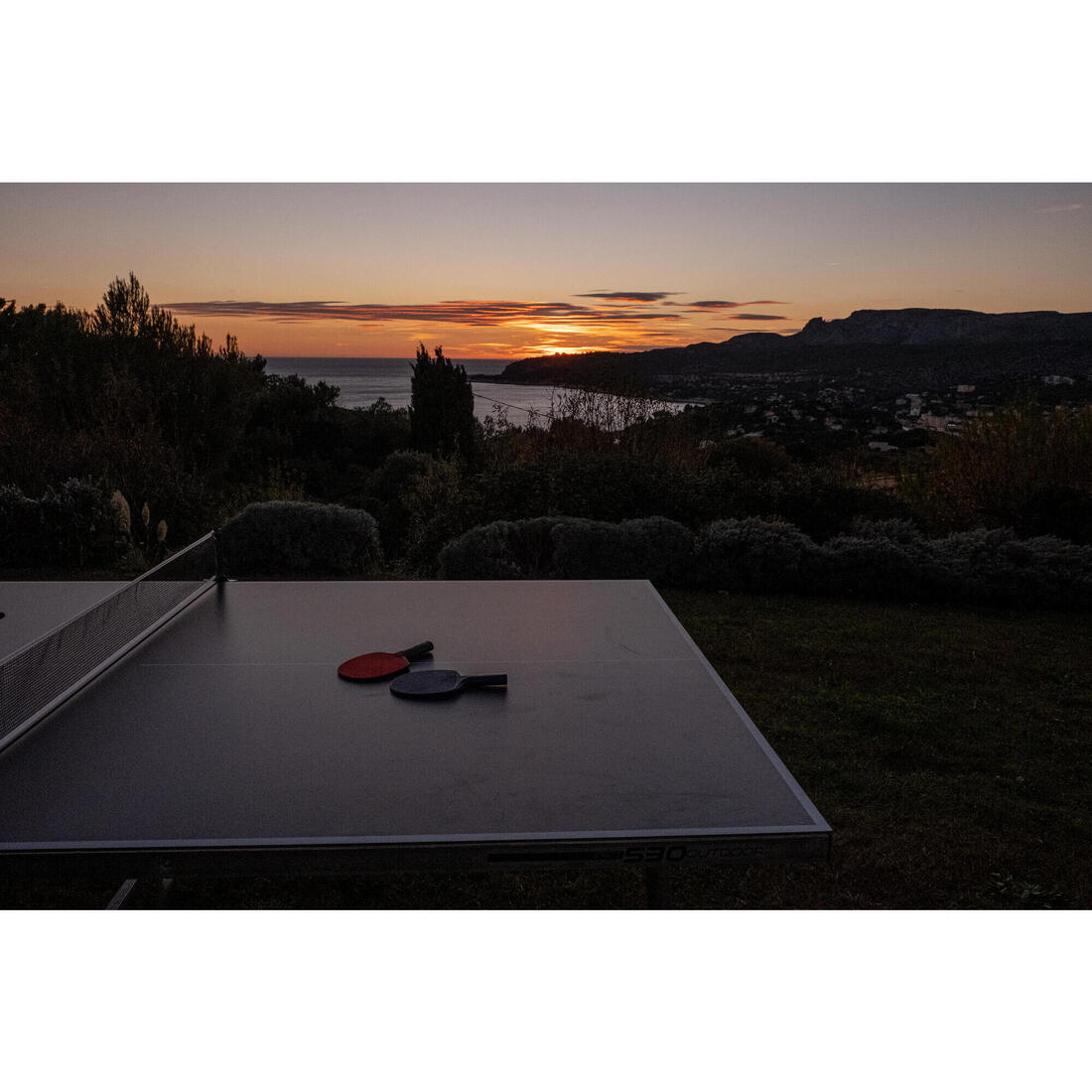 RAQUETTE DE PING PONG RÉSISTANTE PPR 130 O NOIRE ROUGE