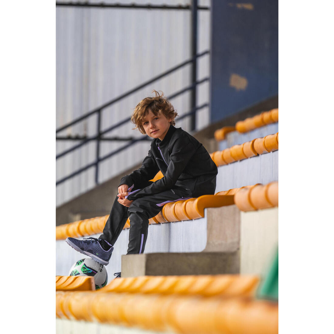 CHAUSSURES DE FOOTBALL ENFANT A LACETS VIRALTO I TURF TF ORANGE ET