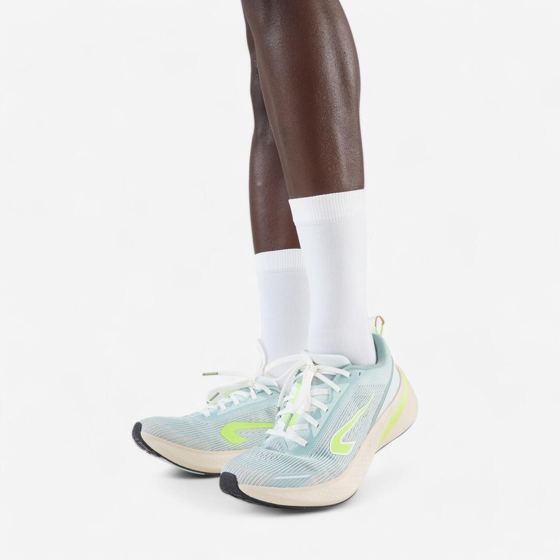 Chaussures de Running Femme, Kiprun Cushion 500 Blanche