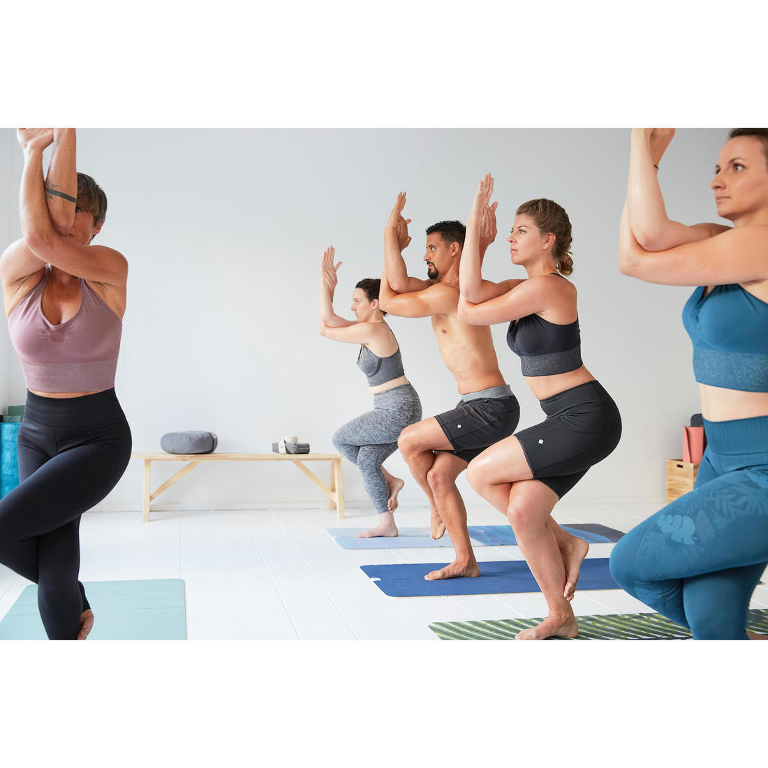 Serviette de yoga antidérapante 183cm x 61cm x 1mm, bleu acier