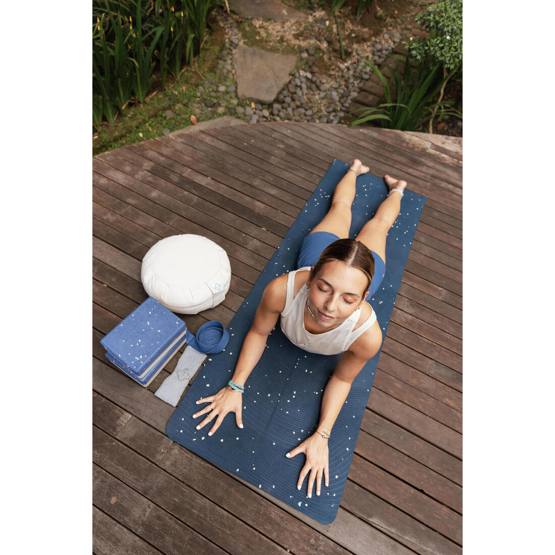 Tapis de yoga doux adhérence et confort 5 mm