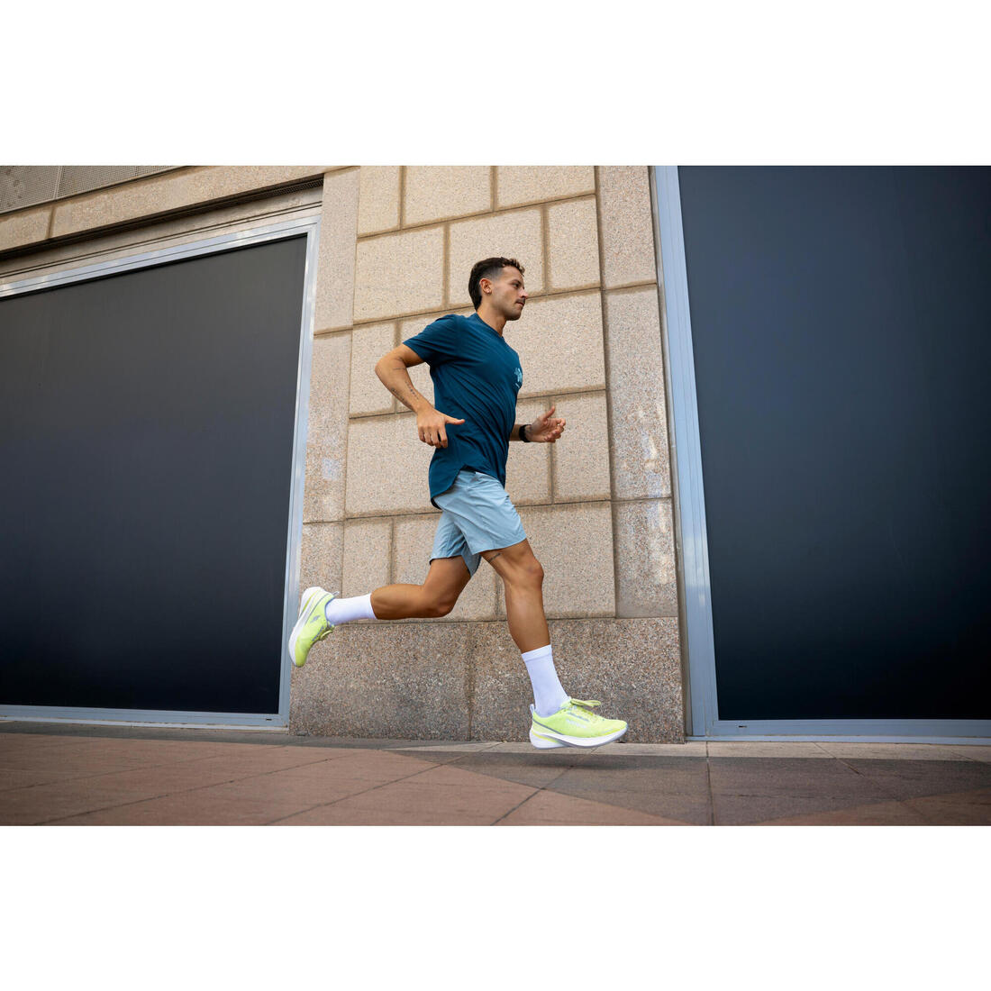 Short de running homme - kiprun run 500 dry