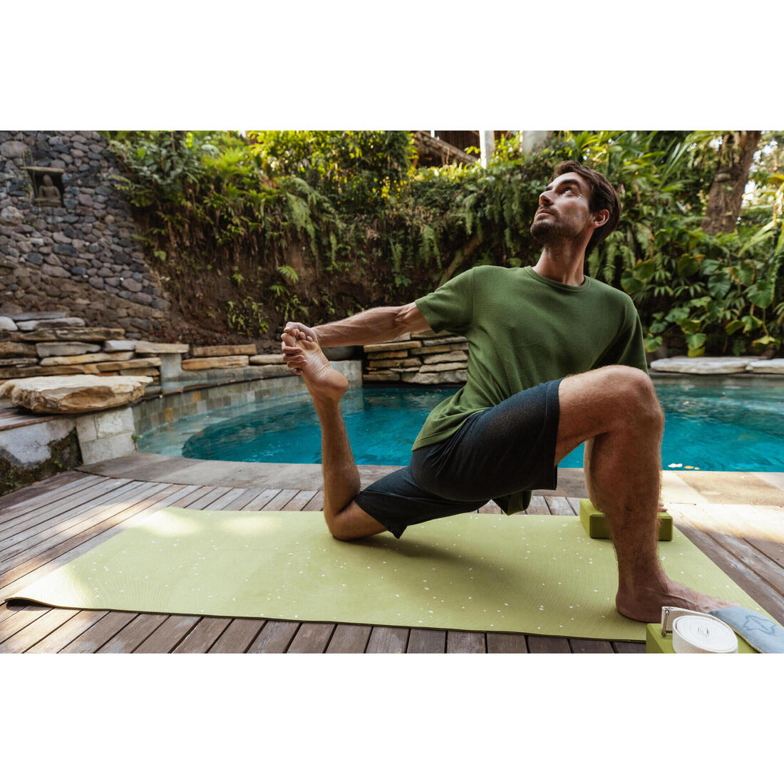 Tapis de yoga doux adhérence et confort 5 mm
