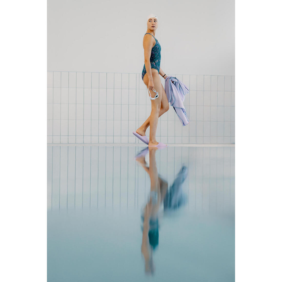 Claquettes de piscine, Style 500 beige grisé