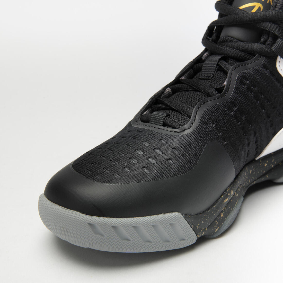 CHAUSSURES DE BASKETBALL ENFANT CONFIRME - SS500H