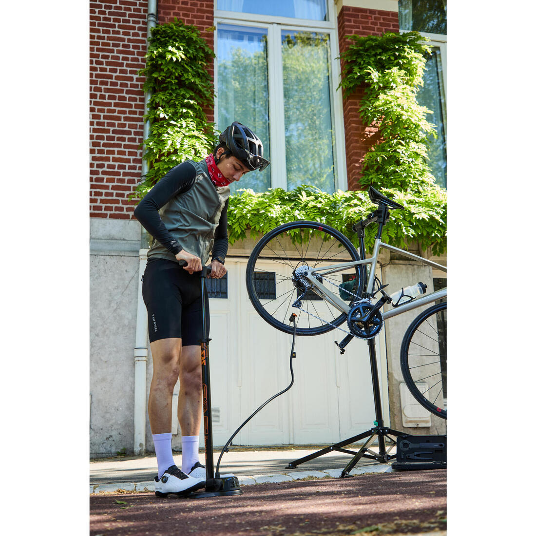 Pompe à pied vélo AIR-X-Plorer DIGI 10.0