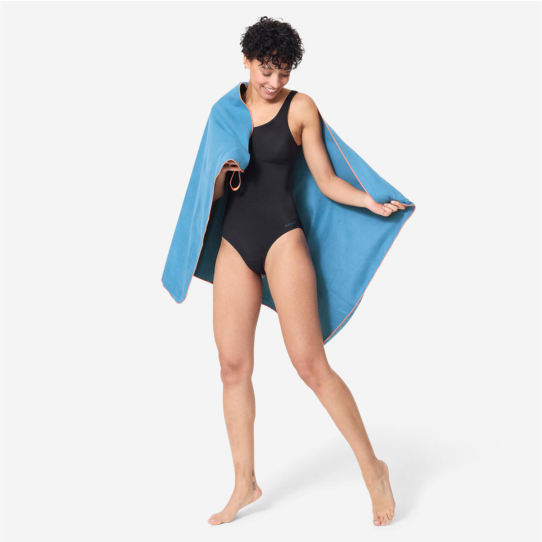 Serviette de bain microfibre gris foncé taille l 80 x 130 cm