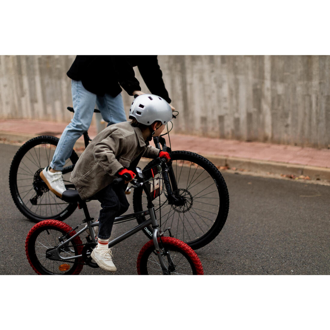 CASQUE VELO ENFANT BOL 900 GRIS