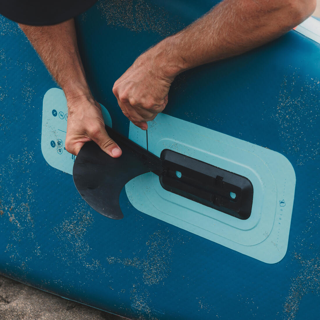 Aileron standard rail glissière stand up paddle gonflable noir