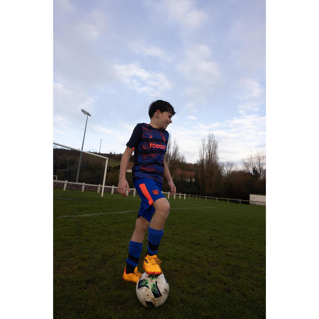 CHAUSSURES DE FOOTBALL ENFANT A LACETS 160 JR MG