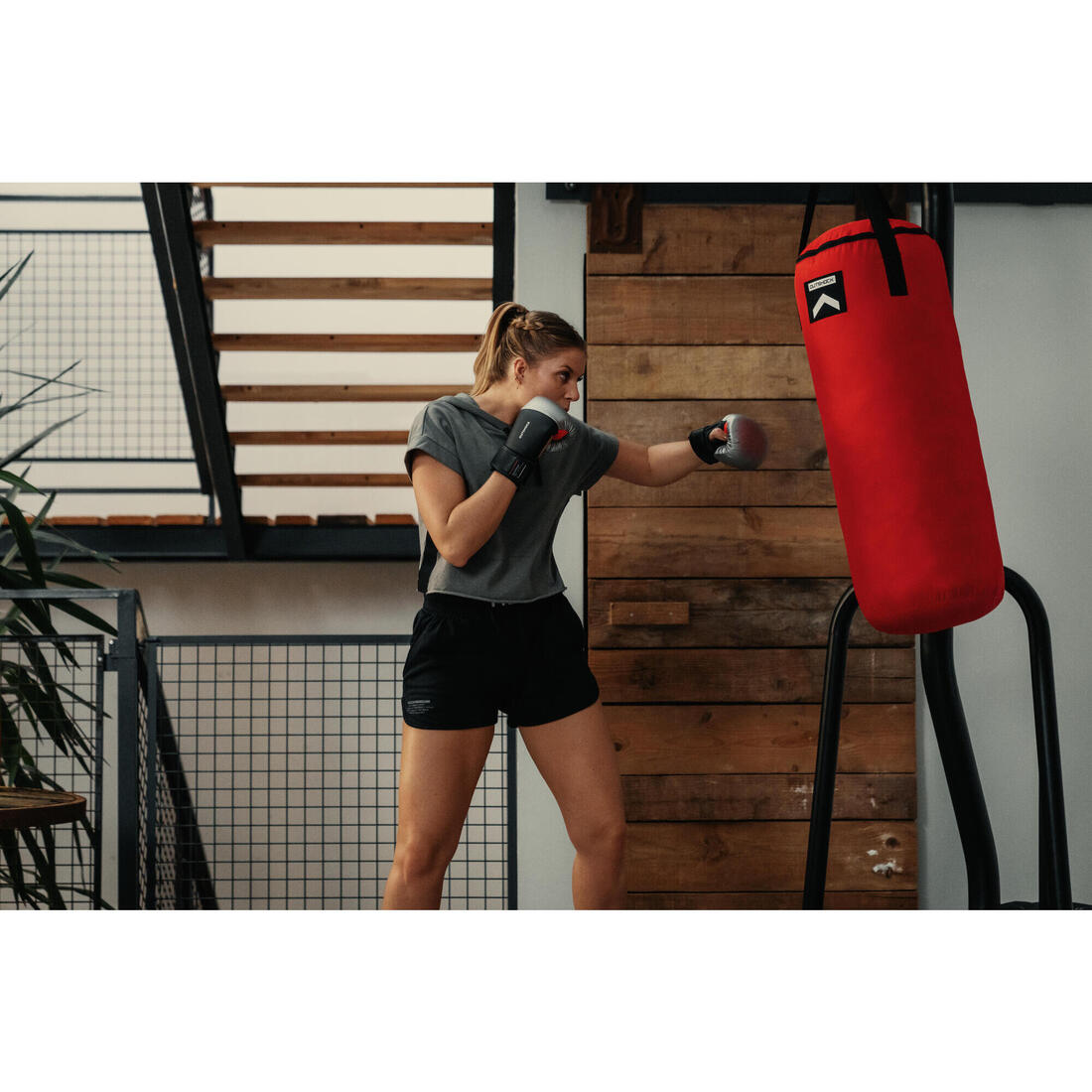 SAC DE FRAPPE POING 14 KG - ROUGE