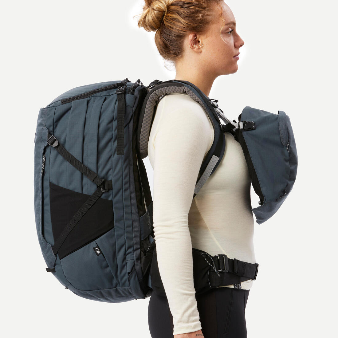 Sac a dos de voyage et trekking - ouverture valise 50+6l - travel 900 - femme