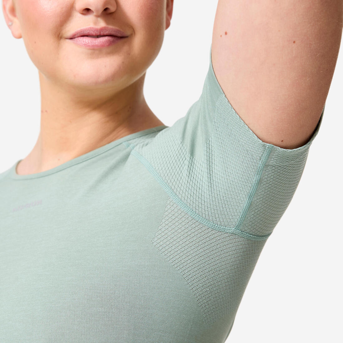 T-shirt running & trail sans couture femme - kiprun run 500 confort slim