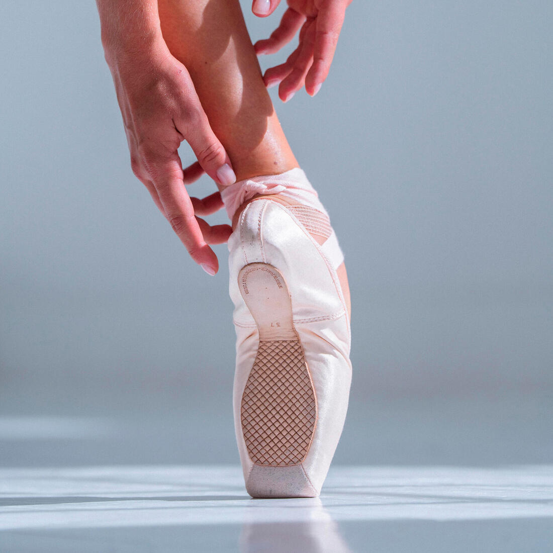 Pointes de danse avec semelles souples débutante, beige